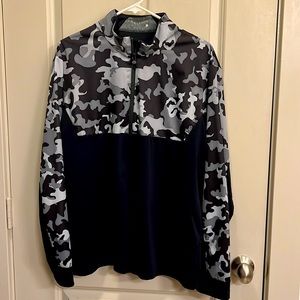 Men’s Greyson Comanche half zip hybrid pullover.